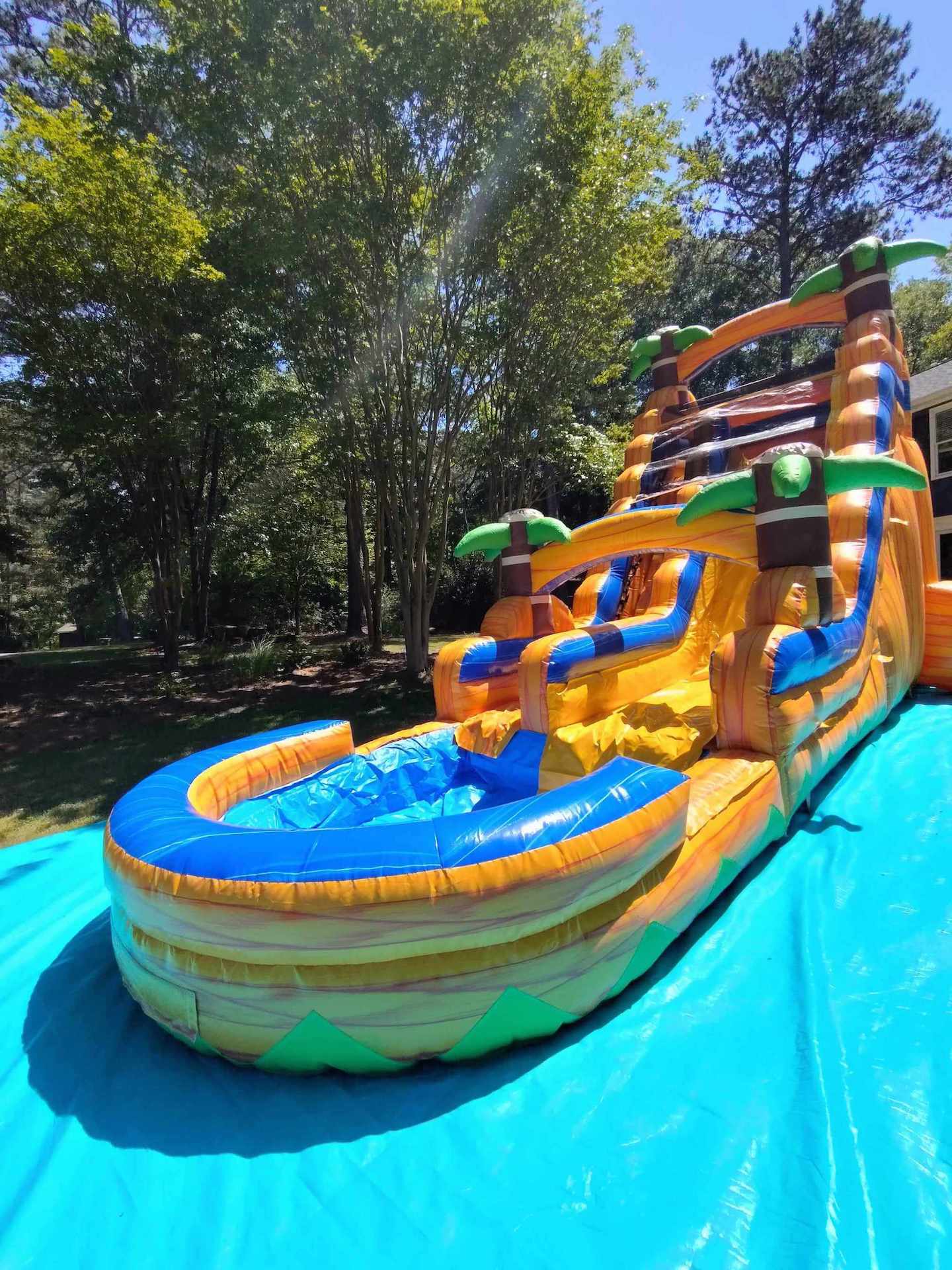 Tropical Inflatable Obstacle Course Rental | Confetti Jar