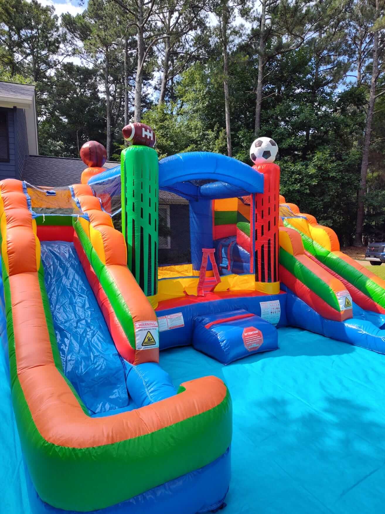 Inflatable Obstacle Course Rental with Slides and Bounce House Roswell | Confetti Jar